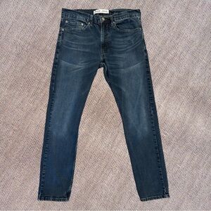 Men’s Signature by Levi Strauss 547 Regular Taper Darkwash Jean